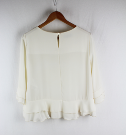 blusa fluida rinascimiento