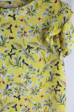 blusa floral promod
