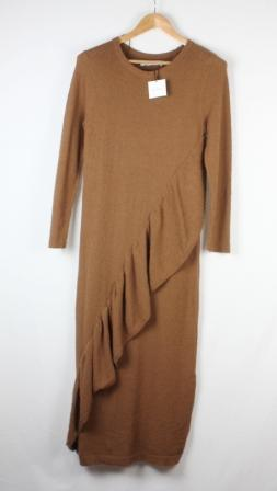 vestido punto con volante zara