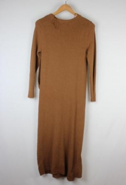 vestido punto con volante zara