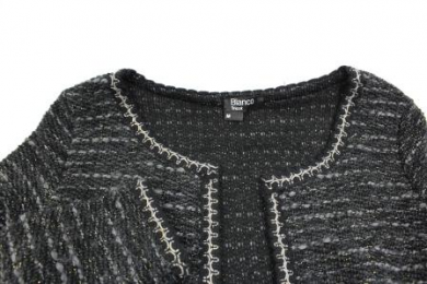 chaqueta tipo chanel blanco