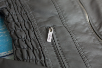 chaqueta piel de guess
