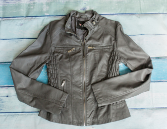 chaqueta piel de guess