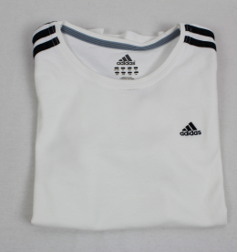 camiseta adidas