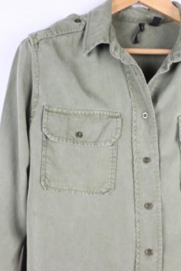 camisa estilo militar verde mango