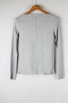 camiseta punto gris mango