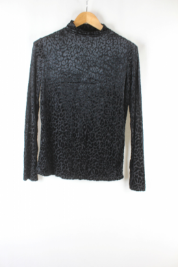 Top animal print negro mango