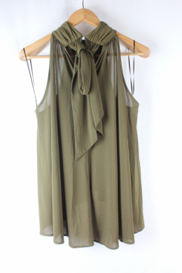 top halter verde mango