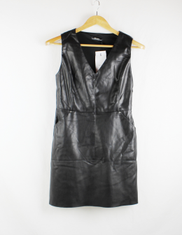 vestido eco piel bershka