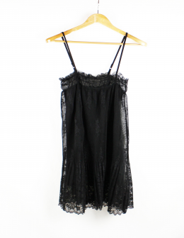 vestido encaje vila