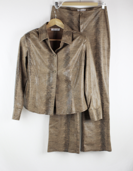 chaqueta/sobre camisa animal print vestirclub