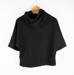 blusa con capucha