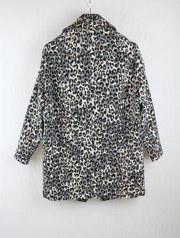 abrigo animal print mango