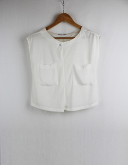 camiseta zara M
