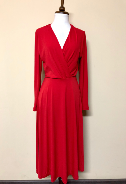 Vestido de algodón rojo. 