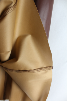 falda efecto piel marron