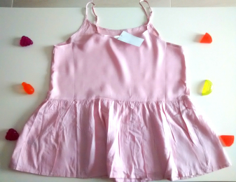 Top volante bajo H&amp;M