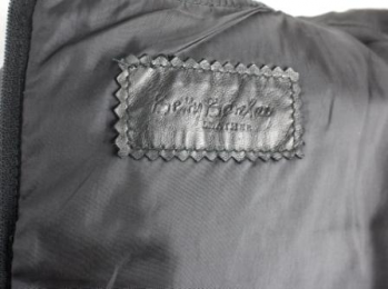 vestido entallado en piel Betty barclay