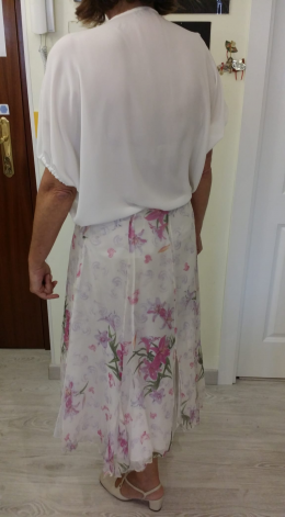 Blusa Shimai, tipo seda,  T-M