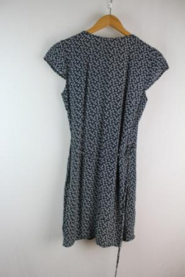 mini vestido cruzado estampado brandy melville s