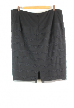 falda tul y encaje negro artesanal 50