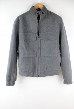 chaqueta tipo bomber gris zara