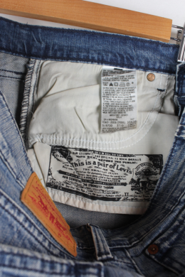 Pantalon vaquero boydriend levi's W30 L32