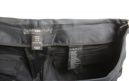 pantalon pitillo negro hm