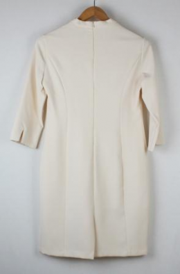 vestido drapeado beige