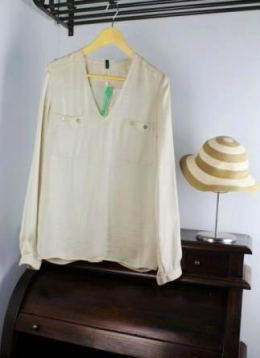 BLUSA SATINADA
