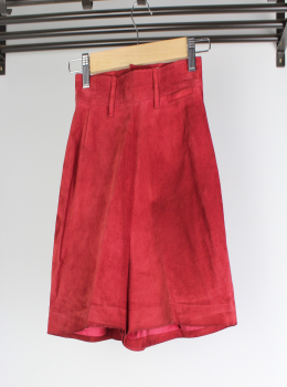 SHORT DE PIEL EN ANTE