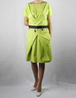 vestido verde love moschino