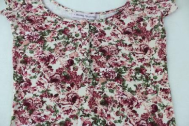 Camiseta flores
