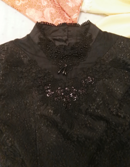 Blusa vintage estilo victoriano